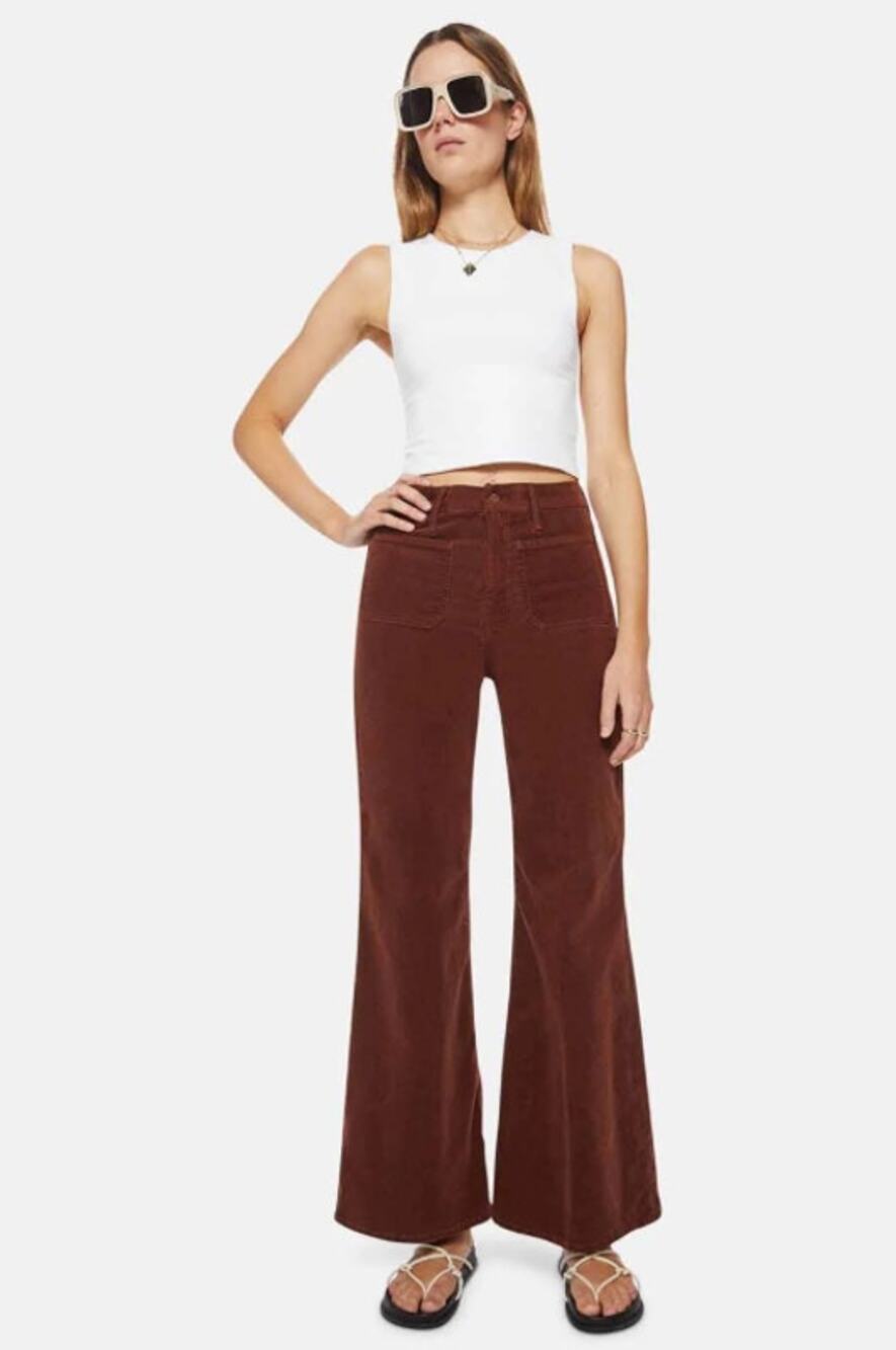 MOTHER Patch Pocket Roller Skimp Corduroy Flare in Rum Russian Brown, Size 24